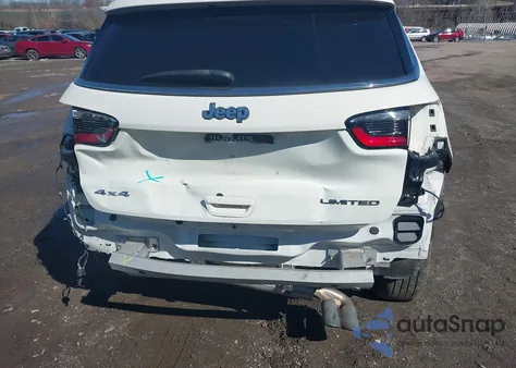 2018 Jeep Compass Limited 4X4 из США, поврежденный, VIN 3C4NJDCB3JT362044